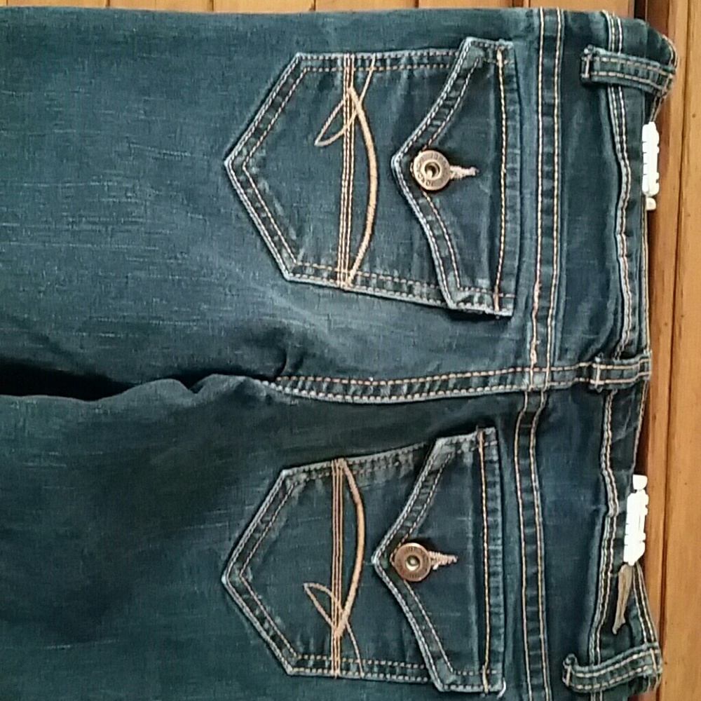 Jeans - Picture 2 of 5